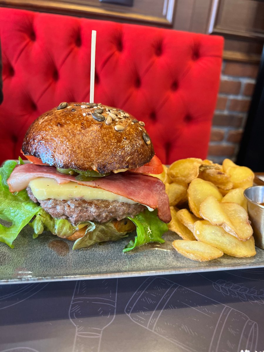 Bacon Blue Cheese Burger